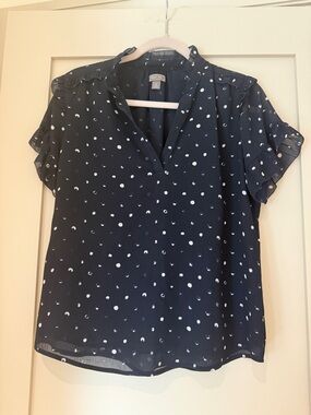 J. Crew Point Sur Ruffle Top Painted Dot Blouse in Navy, size Small